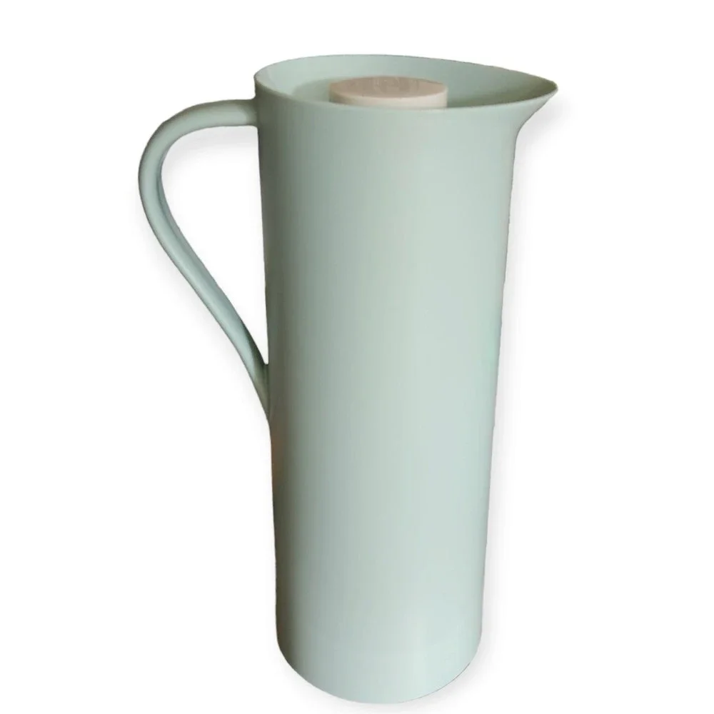 IKEA Behovd Thermal Pitcher Carafe Vacuum Glass Lined Green Insulated Hot Cold